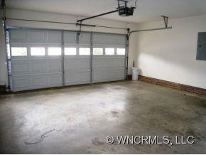 302 Meadow Pathway Drive - Photo 12