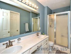 116 FOOTHILLS DRIVE - Photo 10