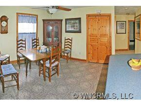 293 Brannon Forest - Photo 11