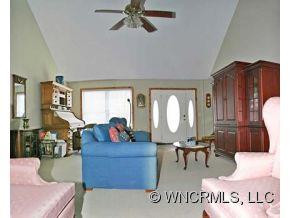 293 Brannon Forest - Photo 7