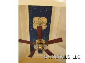 138 Angel of the Lake - Photo 14