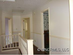 212 Estate Drive - Photo 10