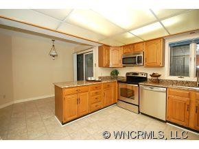1105 Red Oak Drive - Photo 5