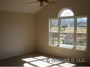 313 HEMLOCK SPRINGS TRAIL - Photo 5