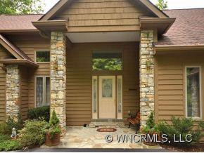 202 GLENROY COURT - Photo 2