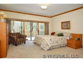 202 GLENROY COURT - Photo 13