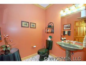202 GLENROY COURT - Photo 18