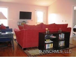 110 Hollyhock Court - Photo 2