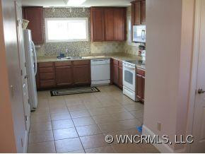 110 Hollyhock Court - Photo 6