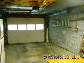 62 KENNEDY ROAD ANNEX - Photo 17