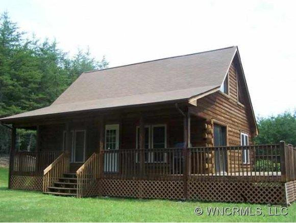 369 Emerald Parkway