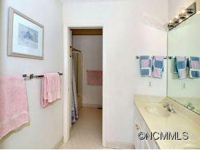 218 CLAYMOOR COURT - Photo 11