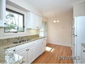 218 CLAYMOOR COURT - Photo 8