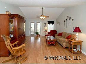 283 WOODLAWN CIRCLE - Photo 5