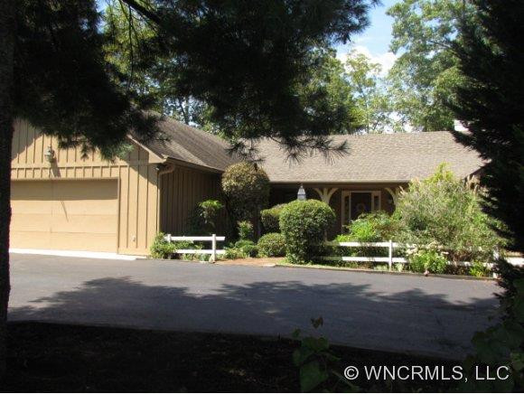 690 Hooper Creek Road