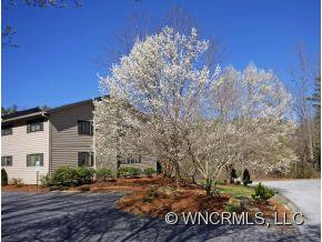47 Lake Drive Unit K-12 - Photo 2