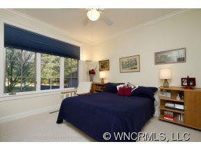 22 Holly Berry - Photo 9