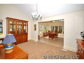 214 Woodland Court - Photo 3