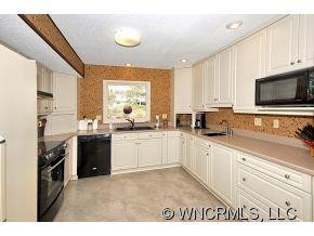 214 Woodland Court - Photo 5