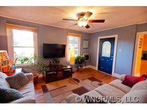 9 Enka Pine St - Photo 14