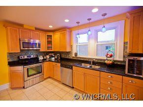 9 Enka Pine St - Photo 6
