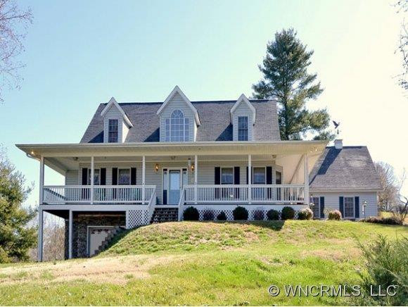 26 HORSESHOE TRAIL
