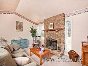 4 WOODFIELD ROAD - Photo 3