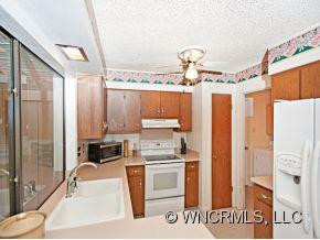 4 WOODFIELD ROAD - Photo 6