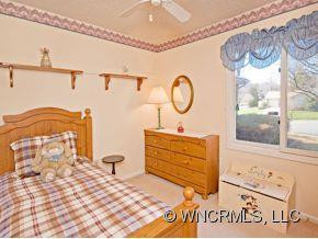 4 WOODFIELD ROAD - Photo 8