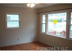 29 Rosemary Rd - Photo 4