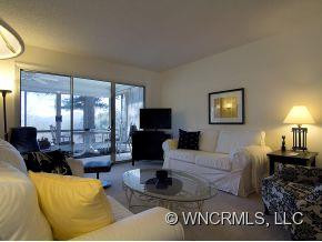 73 Canvasback - Photo 13