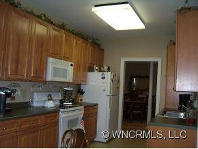 5057 Glenview Lane - Photo 8