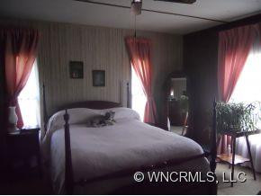 181 Lawson Street - Photo 6