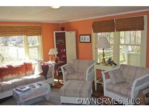 4876 Paint Fork Road - Photo 4