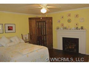 4876 Paint Fork Road - Photo 9