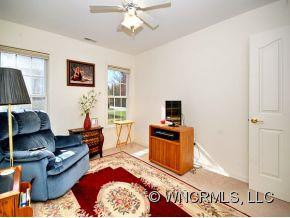 67 STONEBRIDGE DRIVE - Photo 13