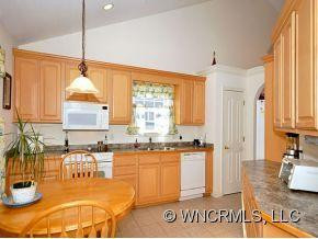 67 STONEBRIDGE DRIVE - Photo 8