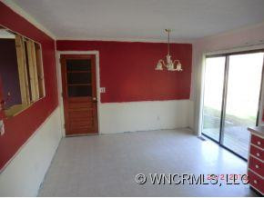 2049 Willow Road - Photo 6