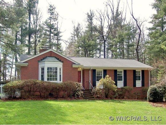 111 GLENGARY DR.