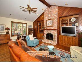 111 GLENGARY DR. - Photo 2