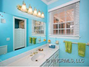 111 GLENGARY DR. - Photo 9