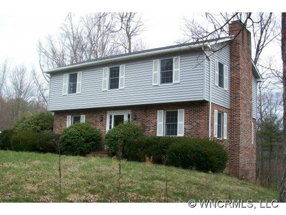 95 Ridgeway Drive