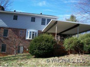 95 Ridgeway Drive - Photo 2