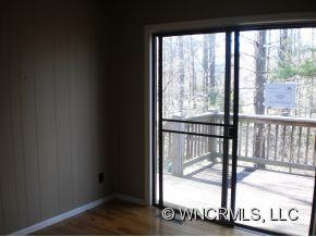 159 Timberlane Drive - Photo 4