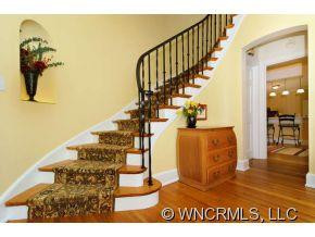 12 Griffing Boulevard - Photo 2
