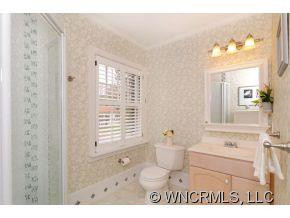 12 Griffing Boulevard - Photo 14