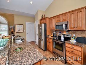 18 BOMBAY COURT - Photo 6