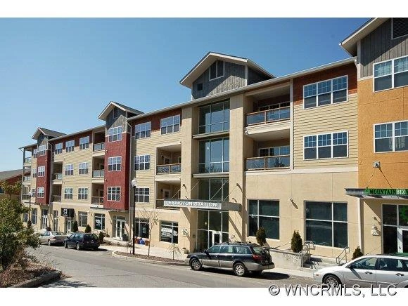 155 S. Lexington Ave. #404B