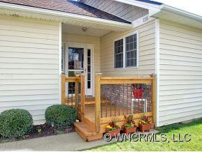 115 CREEKS END CIRCLE - Photo 2