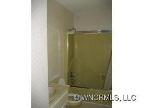 210 Mockingbird Drive - Photo 9